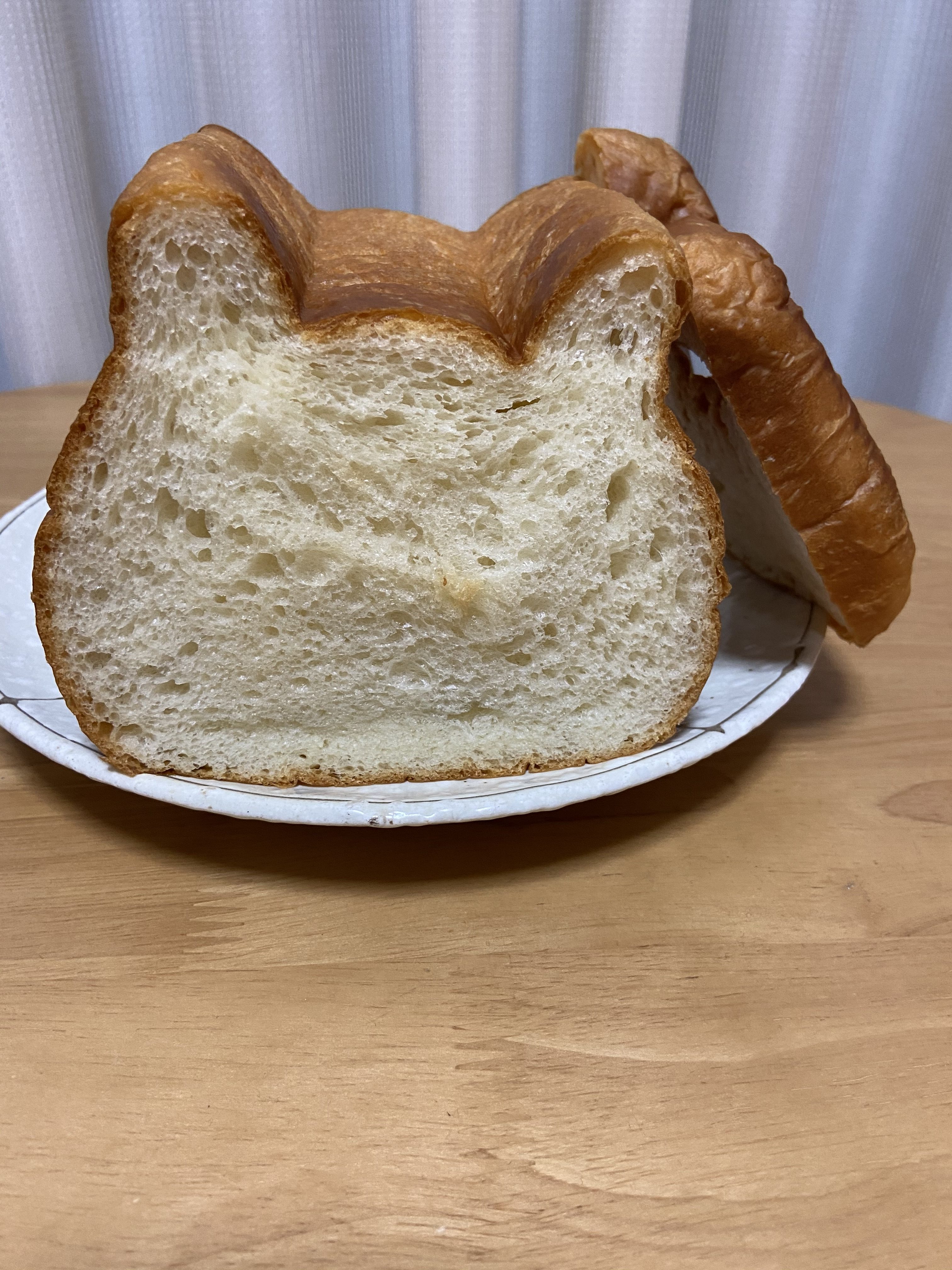 ねこねこ食パン